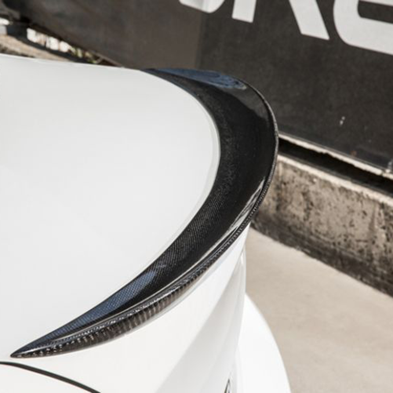 Πίσω Φτερό V1 από Carbon Fiber - Συμβατό με BMW Σειρά 3/M3 (E90)