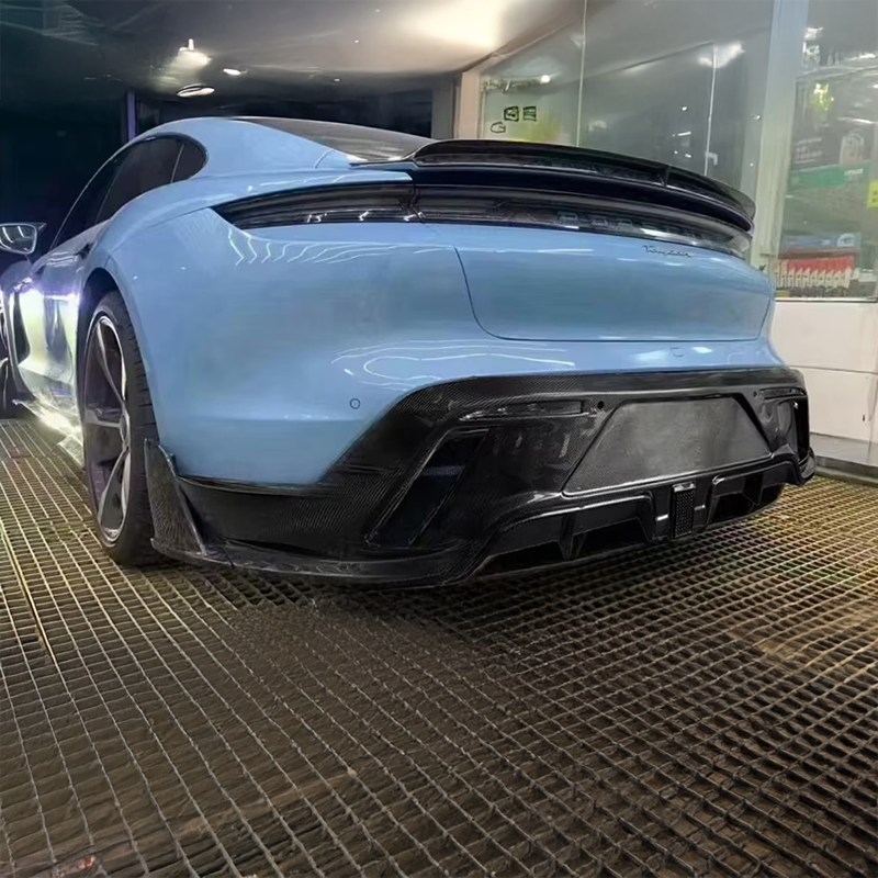 Porsche Taycan Turbo S (9J1) VS Carbon Fiber Rear Diffuser
