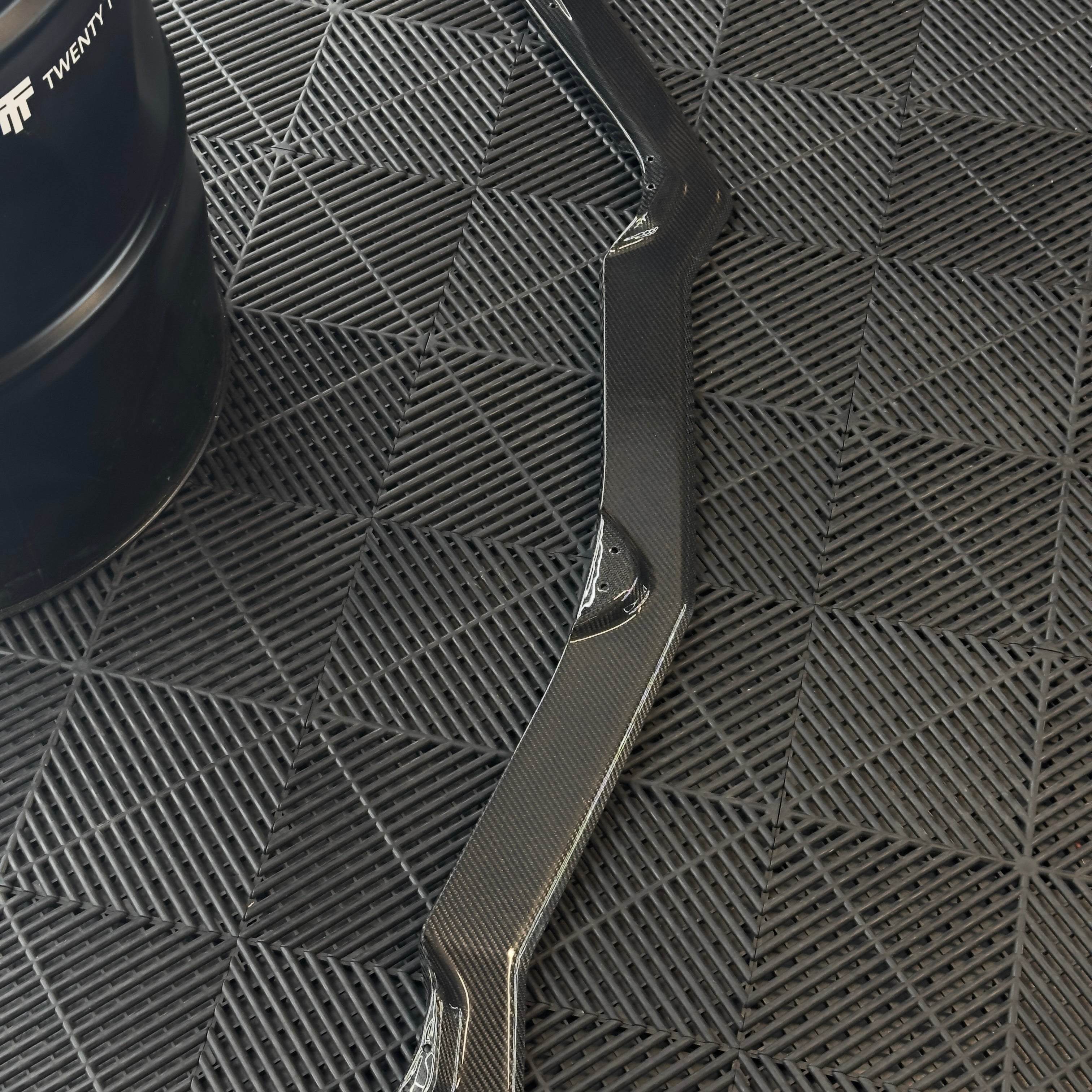 Chevrolet Corvette Stingray (C8) OEM+ Style Carbon Fiber Front Lip Spoiler
