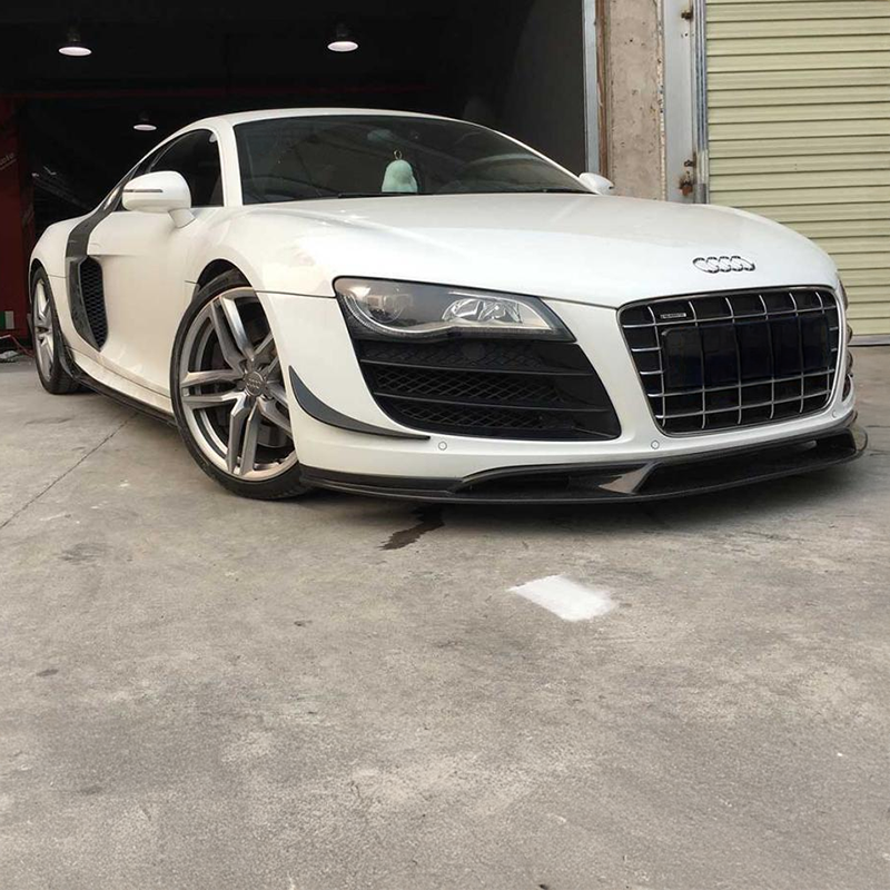 Lèvre de pare-chocs avant en fibre de carbone OEM+ pour Audi R8 V8/V10 (Type 42)