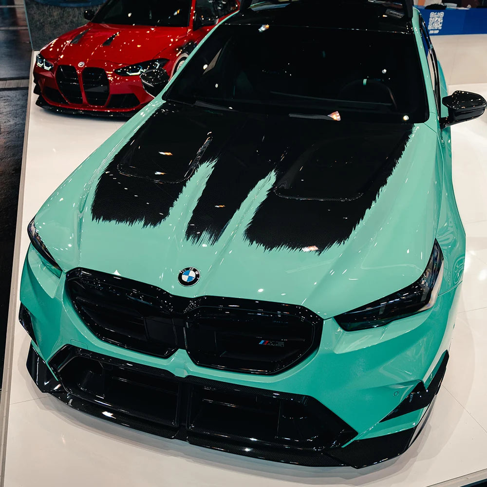 SOOQOO Carbon Fiber Vented Hood - Compatible with BMW 5 Series (G60/G61)