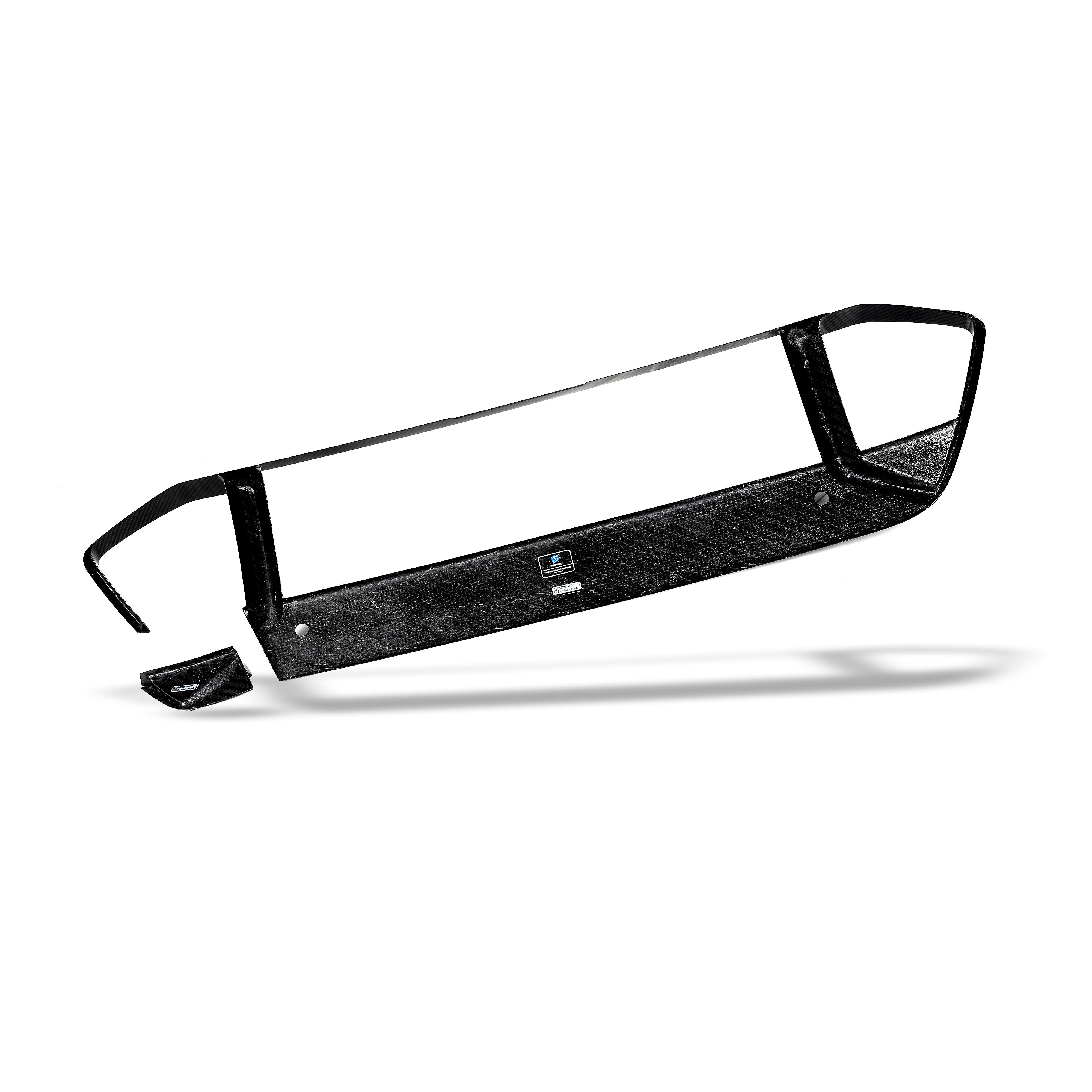 RevoZport Carbon Fiber Air Intake Trim Compatible With BMW X6M F96 PRE LCI