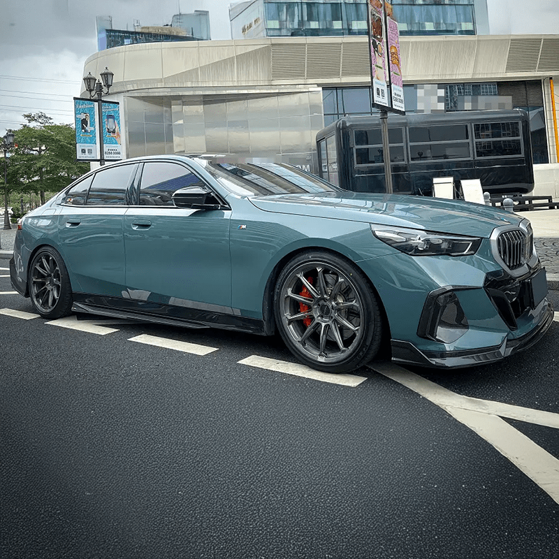 BMW 5 Series (G60) TAKD Style Carbon Fibre Full Body Kit - Twenty Two Tuning Full Styling Kit