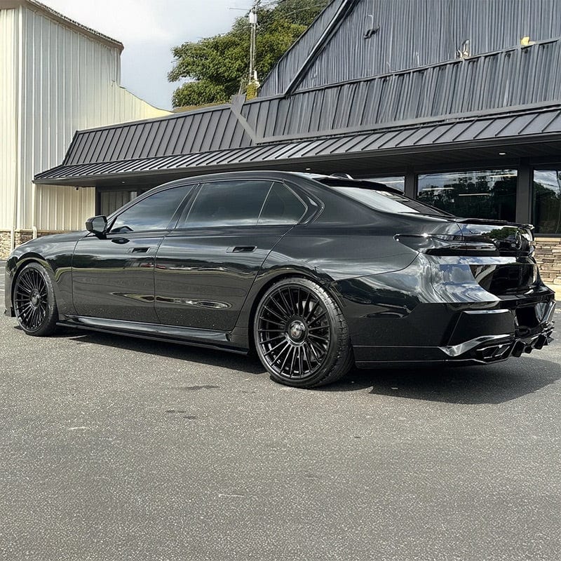 BMW 7 Series (G70) Renegade Design Style Gloss Black Full Body Kit - Twenty Two Tuning Full Styling Kit