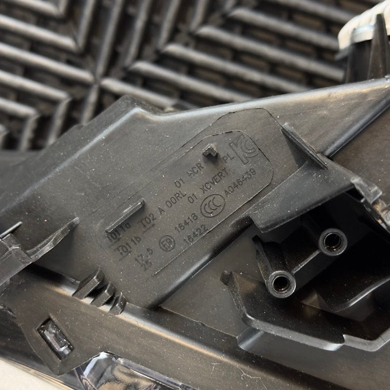 BMW M3/M4 (F80/F82/F83) OEM+ IKON Style Headlamp Upgrade (Plug and Play) - EXL Design Headlight/Headlamp Replacement