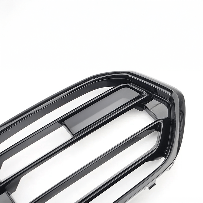 TTT horizontální lamely lesklá černá přední maska - kompatibilní s BMW X5M/X6M (F95/F96)