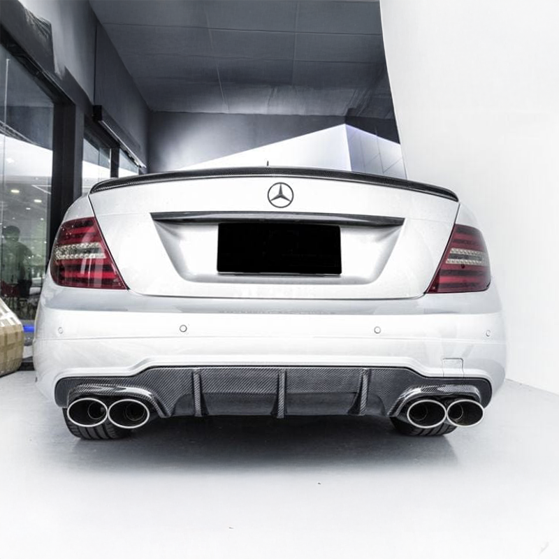 メルセデス・C63（W204/C204）対応 フェイスリフト V1 カーボン