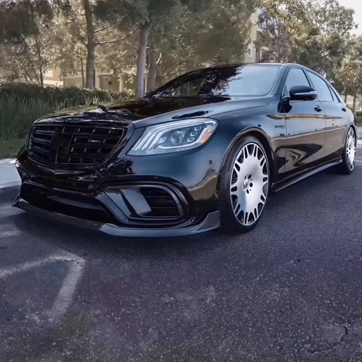 Mercedes Benz S63 (W222) BRABUS B700 Style Carbon Fibre Front Air Vent Trim - Twenty Two Tuning Front Canards/Bumper Inserts