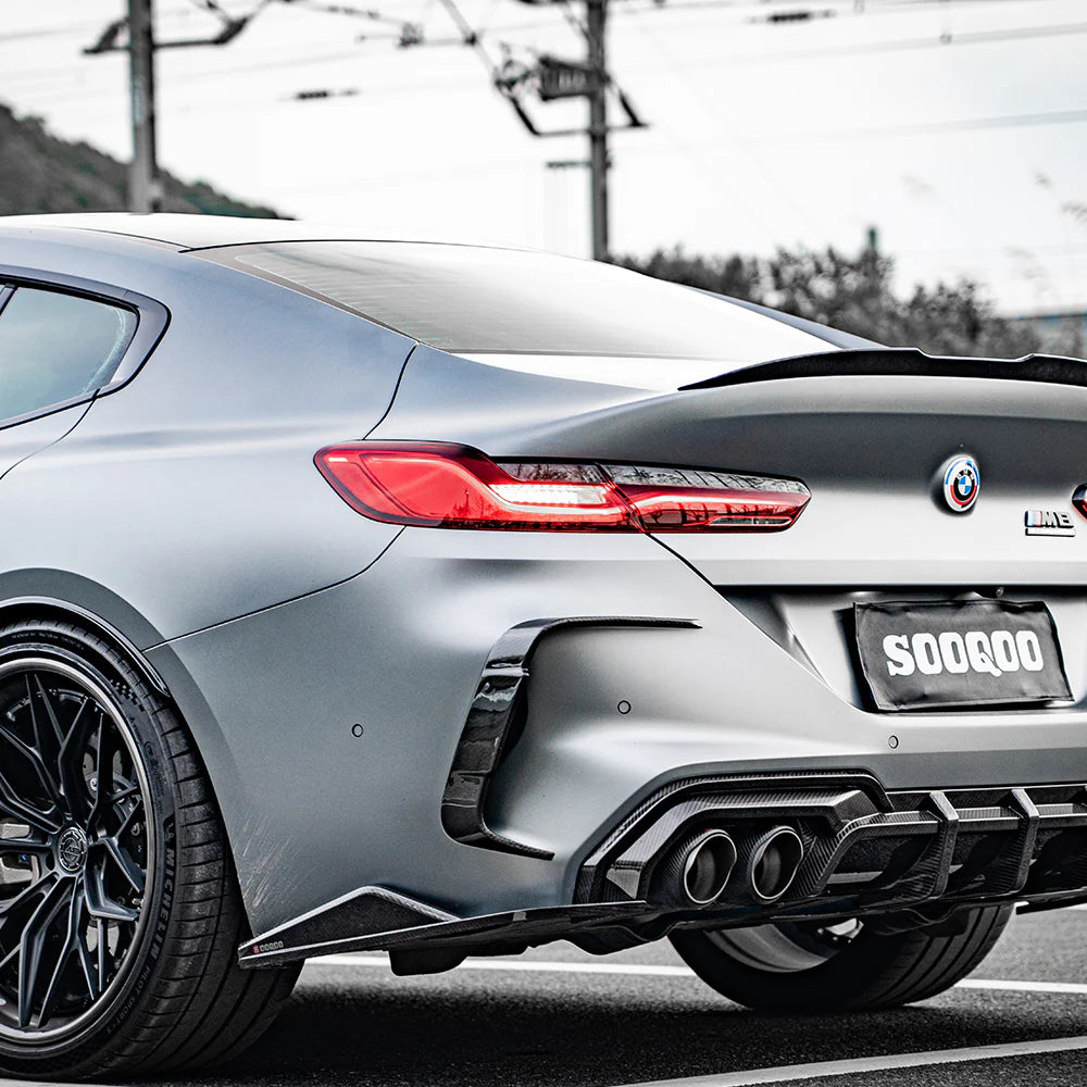 SOOQOO カーボンファイバー製リアバンパーベントトリム - BMW M8（F91