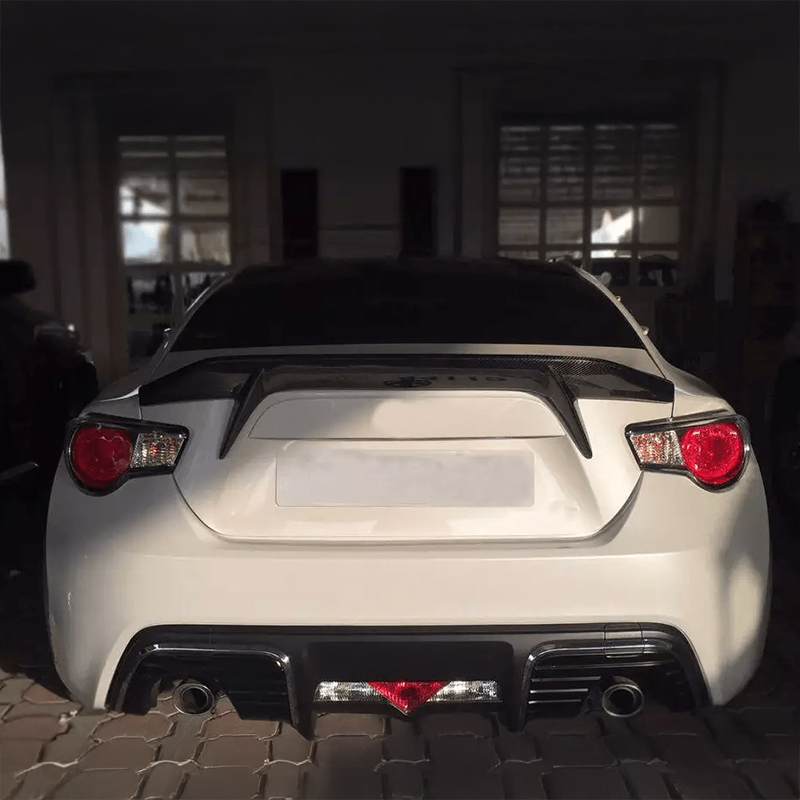 Subaru BRZ (Z6N/ZC6) ADV1 stor spoiler i karbonfiber bak grillet