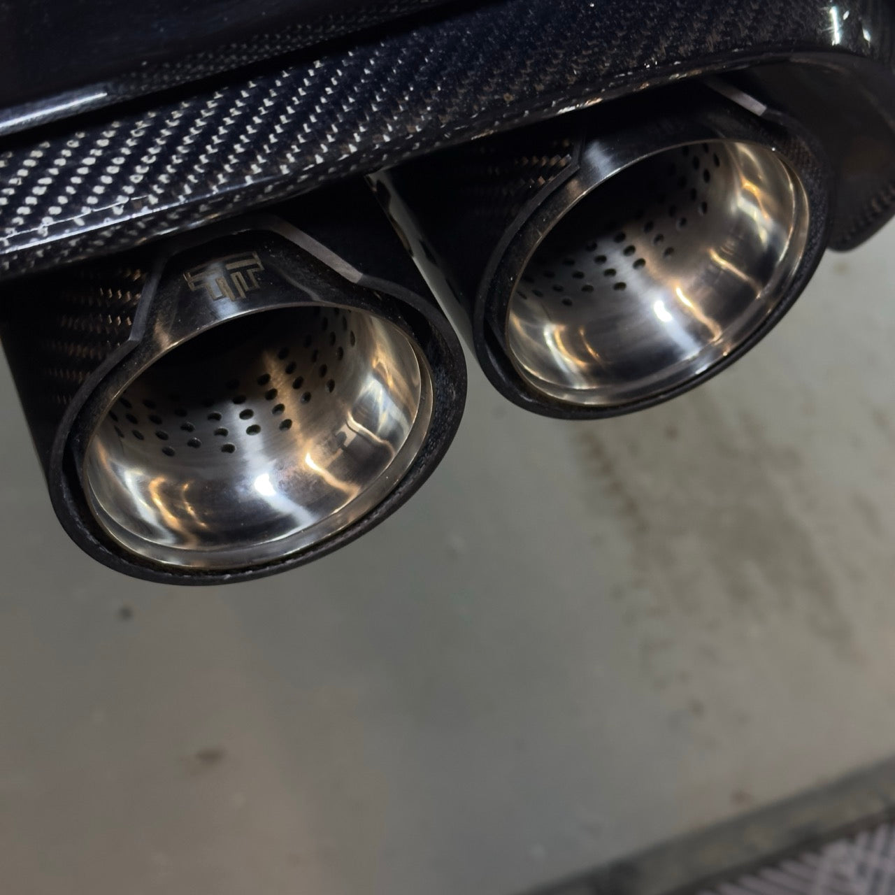 TTT Carbon Fibre Exhaust Tips - Compatible with BMW M3 (F80) - Twenty Two Tuning Exhaust Tips