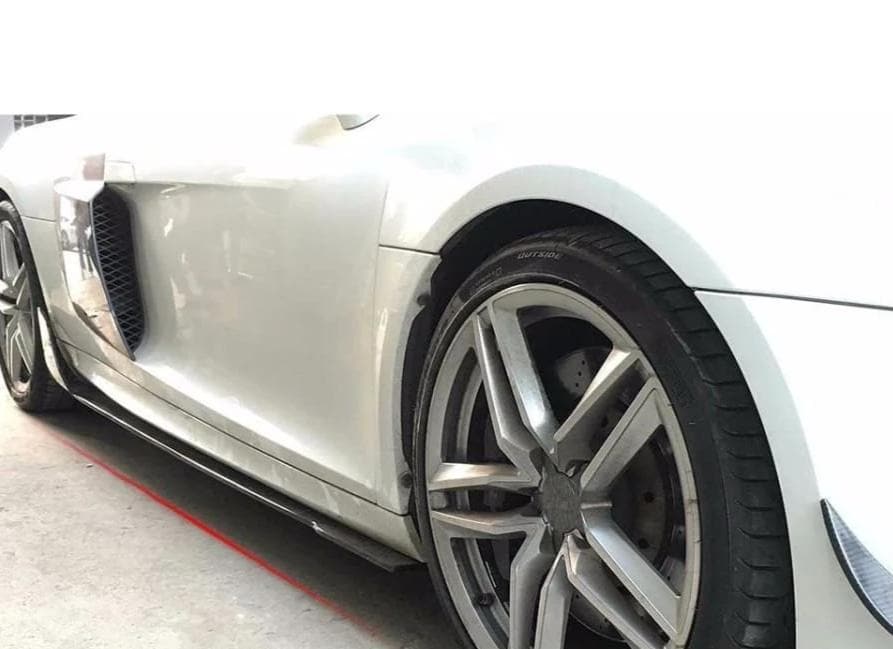 Audi R8 V8/V10 (Type 42) Carbon Fibre Side Skirts - Twenty Two Tuning Side Skirts