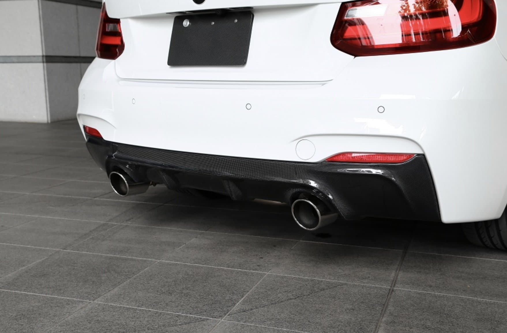 BMW 2 Series (F22/F23) 3D Design Carbon Fibre Diffuser - Future Design Rear Diffuser