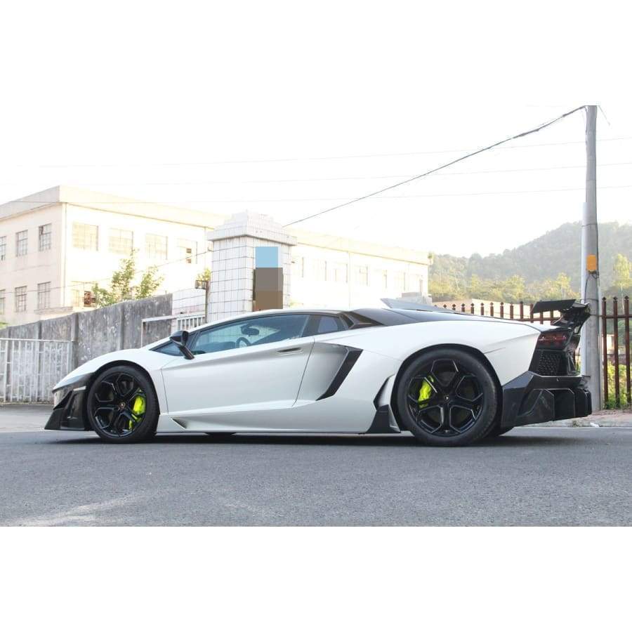 Lamborghini Aventador (LP700-4) Roadster Replacement Carbon Fibre Side Skirts - Twenty Two Tuning Side Skirts