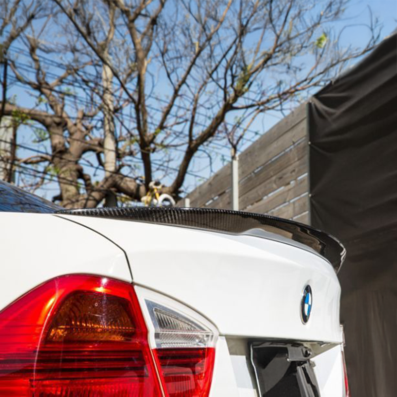 Πίσω Φτερό V1 από Carbon Fiber - Συμβατό με BMW Σειρά 3/M3 (E90)