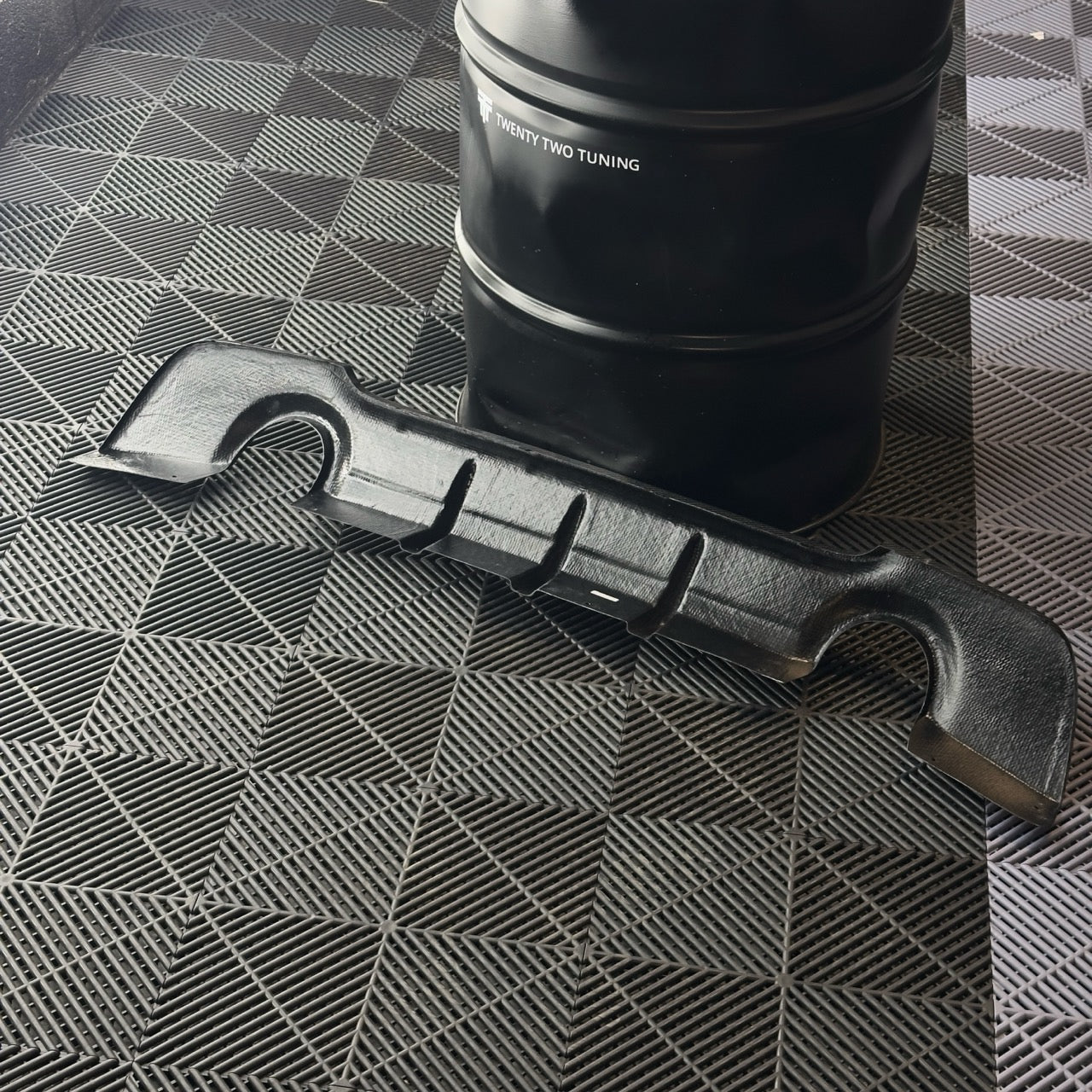 335I/335D M Tech Style Carbon Fibre Rear Diffuser - Compatible with BMW 3 Series (E92/E93) - Twenty Two Tuning Rear Diffuser