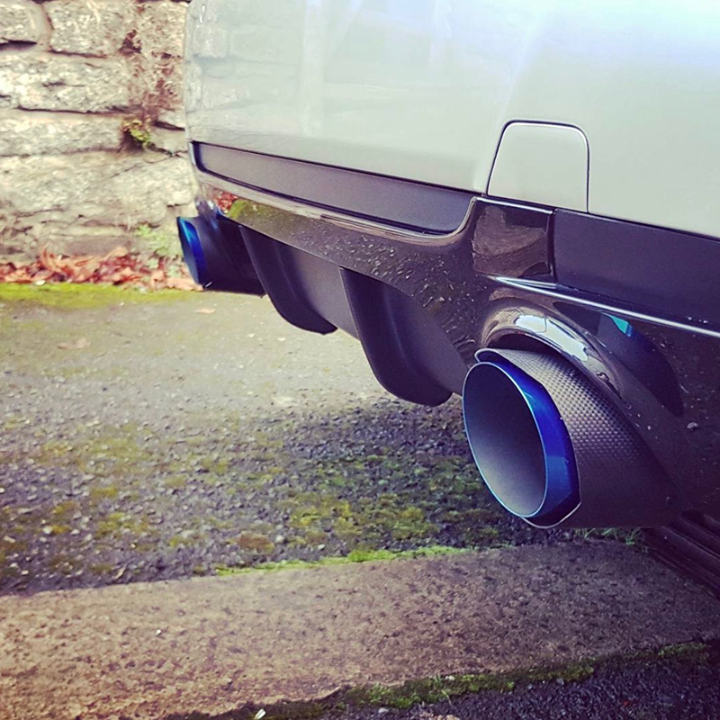 Slash Cut Carbon Fiber Exhaust Tips - Compatible with BMW 3 Series 335I/335D (E90/E91/E92/E93)