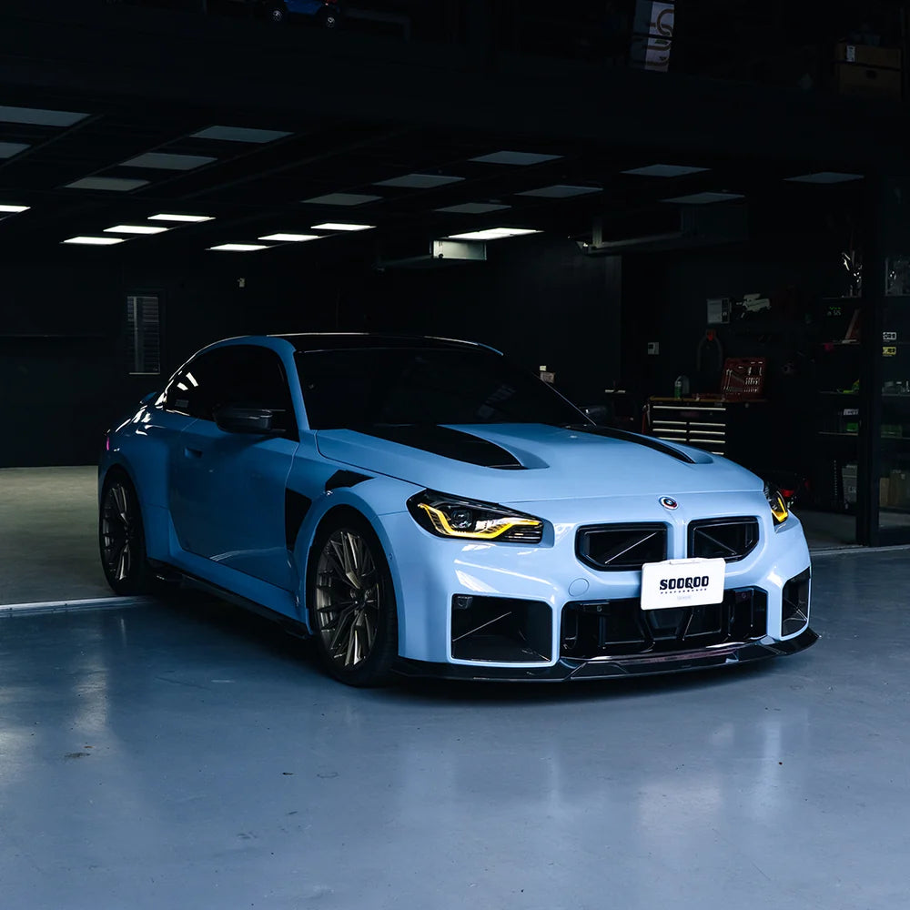 SOOQOO kulfiber motorhjelmsudskiftning - kompatibel med BMW M2 (G87)