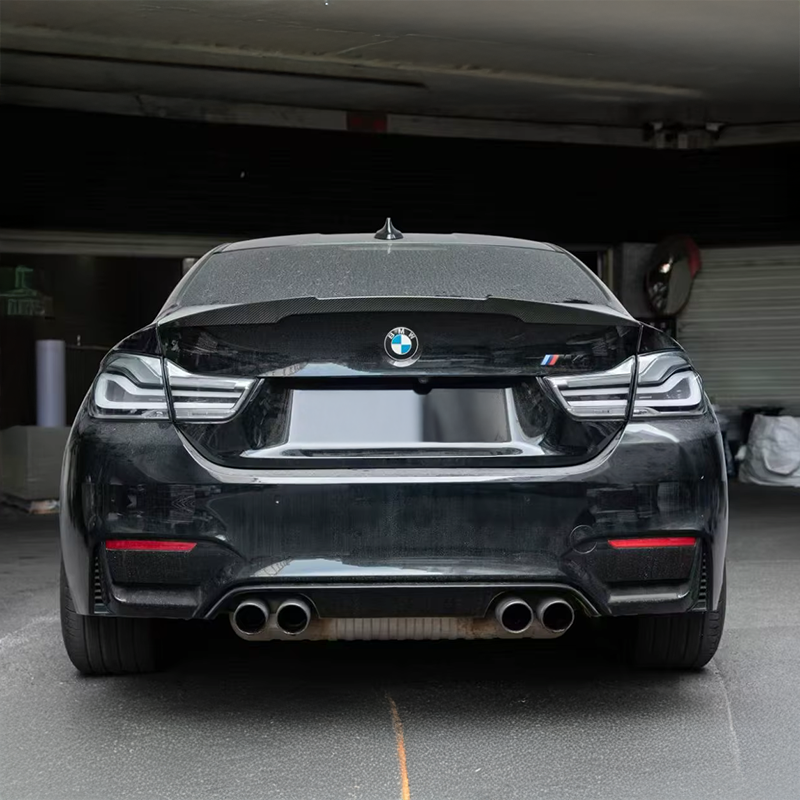 Facelift Rear Tail Lights - Compatible with BMW M4 (F82/F83)