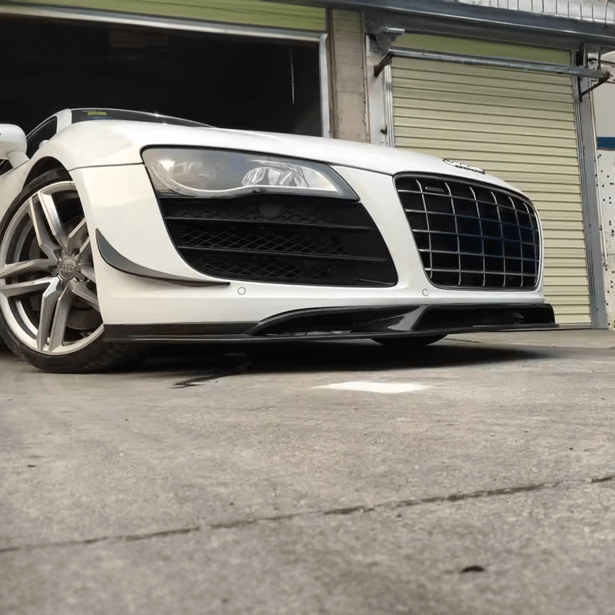Audi R8 V8/V10 (Type 42) OEM+ Carbon Fibre Front Lip Spoiler - Twenty Two Tuning Front Lip
