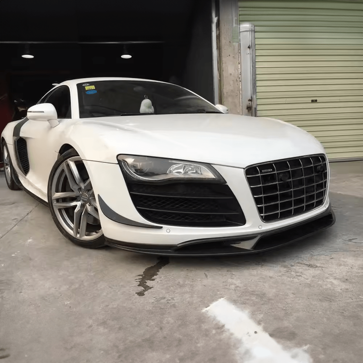 Audi R8 V8/V10 (Type 42) OEM+ Carbon Fibre Front Lip Spoiler - Twenty Two Tuning Front Lip