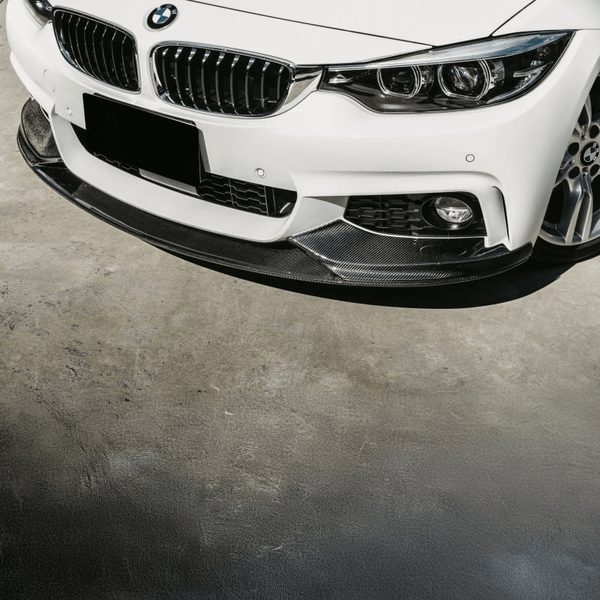 BMW 4シリーズ F32 F33 F36用カーボンファイバーフロントリップ