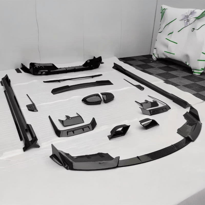 BMW 7 Series (G70) Mansory Style Full Carbon Kit - Twenty Two Tuning