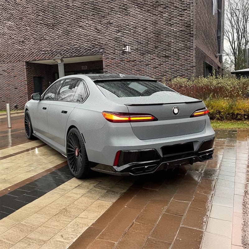 BMW 7 Series (G70) Renegade Design Style Gloss Black Full Body Kit - Twenty Two Tuning Full Styling Kit