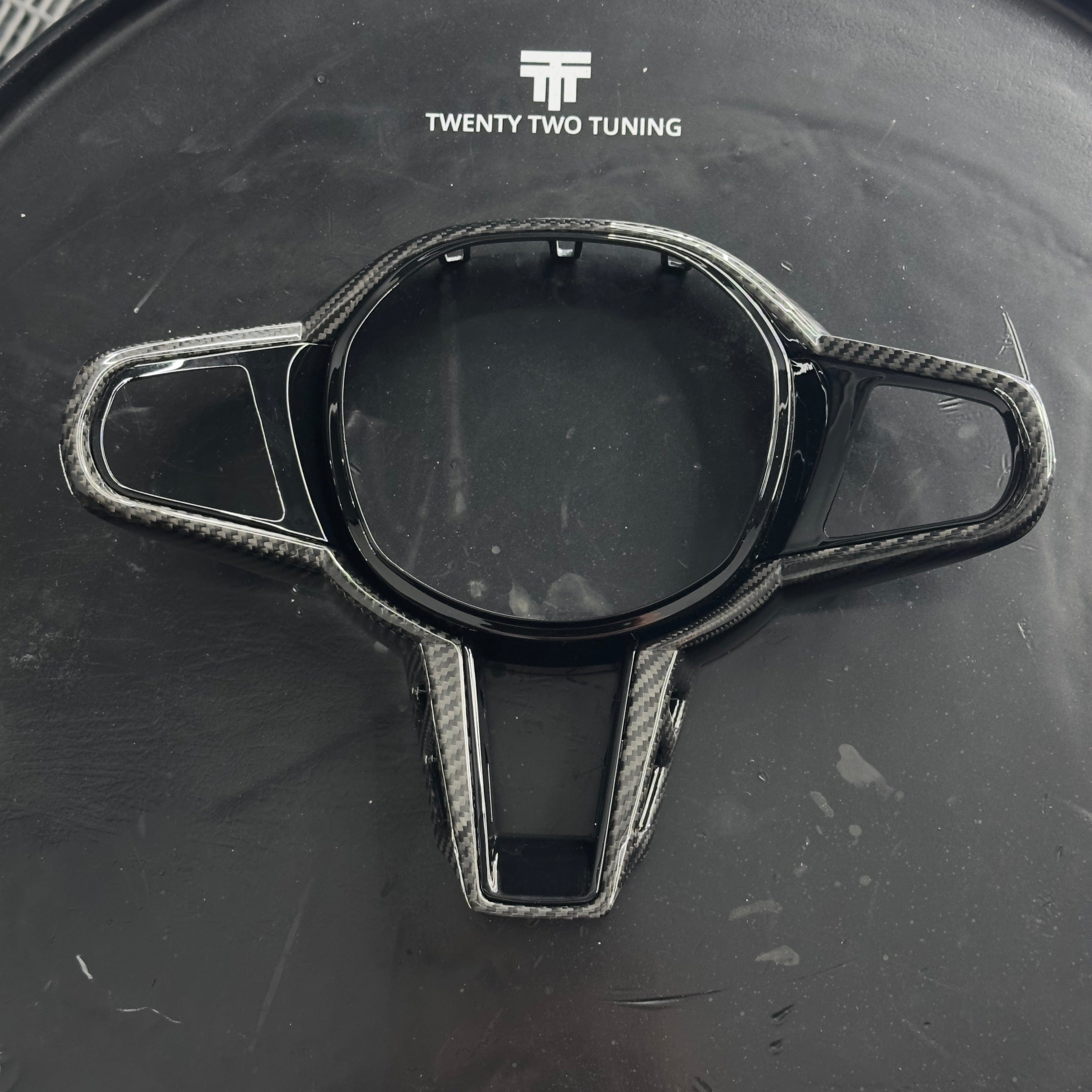 GXX V1 Carbon Steering Wheel Trim Replacement - Compatible with BMW GXX Series