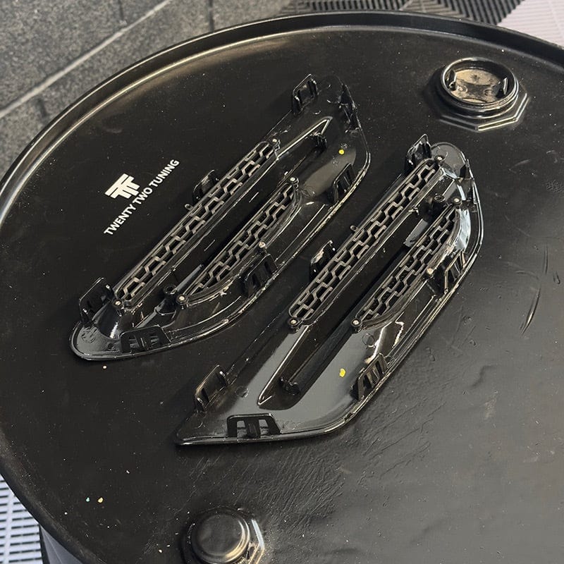 BMW M5 (F10) M Performance Style Carbon Fiber Fender Trim (Replacement) - Twenty Two Tuning Fender Trims