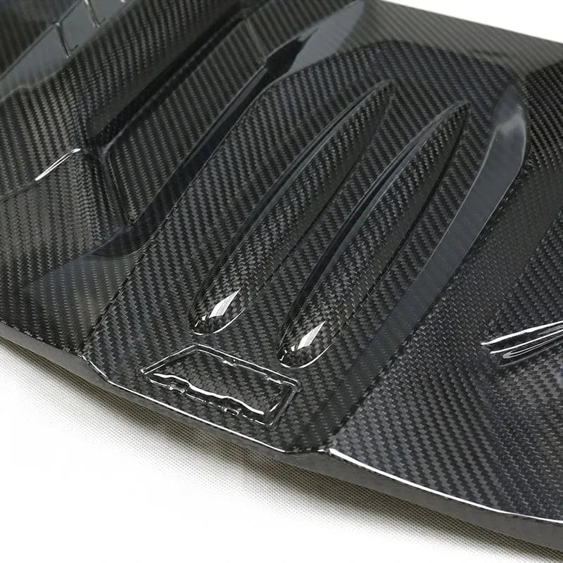 BMW M5 (F10) S63N Carbon Fibre Replacement Engine Cover - Twenty Two Tuning Engine Bay