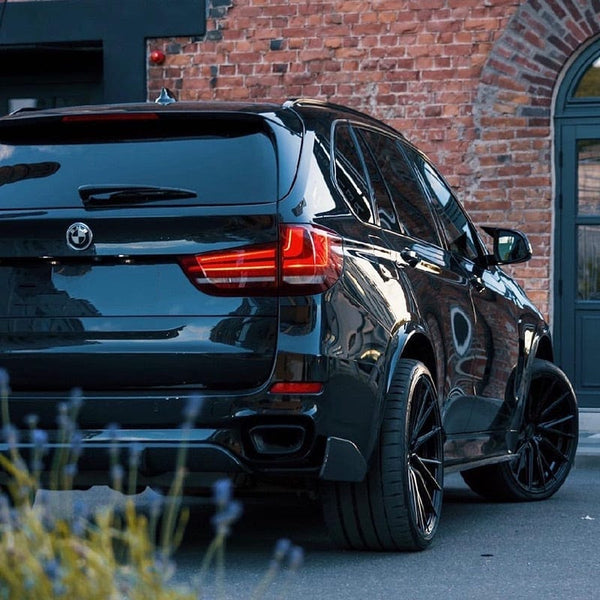 車 BMW X5 リアバンパーリテーナー1式