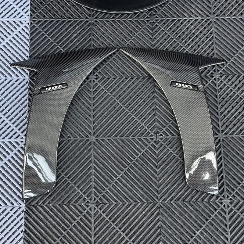 Mercedes Benz S63 (W222) BRABUS B700 Style Carbon Fibre Front Fender Trims - Twenty Two Tuning Fender Trims