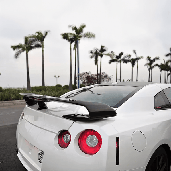 Nissan GTR (R35) V1 Carbon Fiber Rear Trunk Spoiler