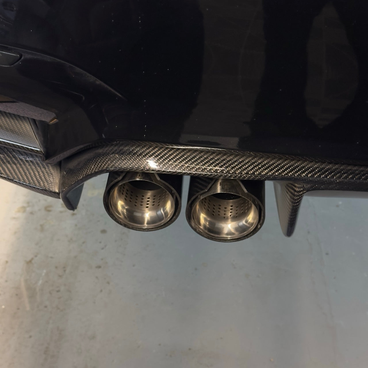 TTT Carbon Fibre Exhaust Tips - Compatible with BMW M3 (F80) - Twenty Two Tuning Exhaust Tips