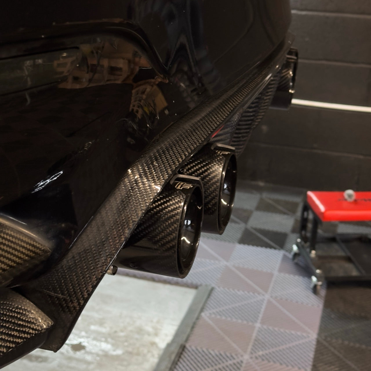 TTT Carbon Fibre Exhaust Tips - Compatible with BMW M4 (F82/F83) - Twenty Two Tuning Exhaust Tips