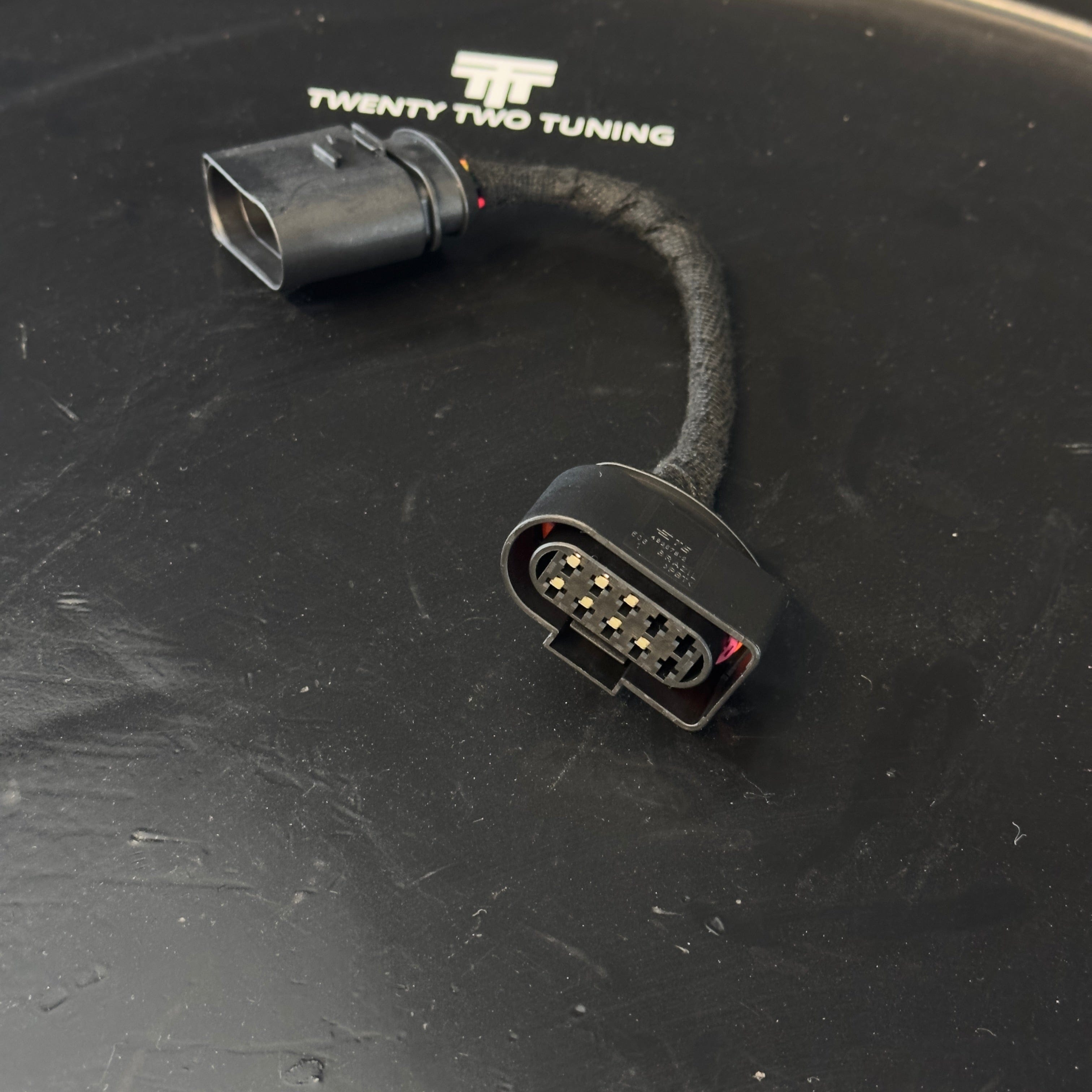 Volkswagen Golf (Mk7.5) Headlight Adapter Plug (10 Pin - 14 Pin) - EXL Design Headlight/Headlamp Replacement