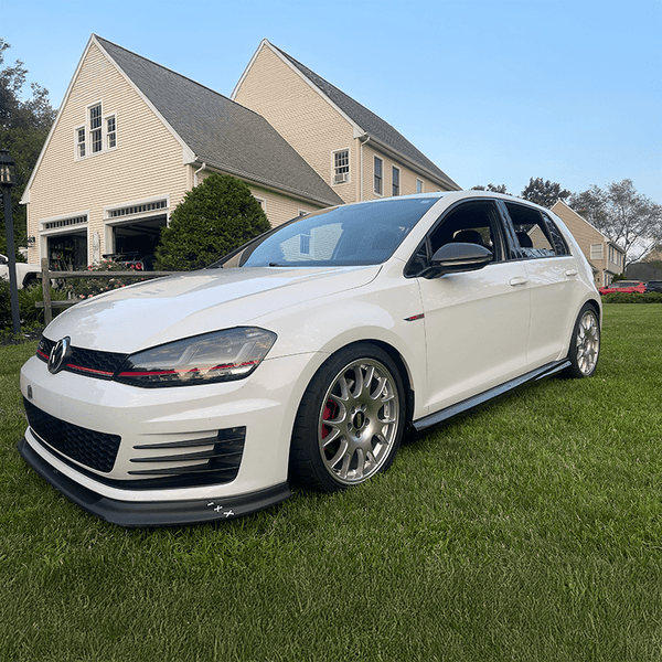 フォルクスワーゲン ゴルフ（Mk7／Mk7.5）OT V1 カーボンファイバー