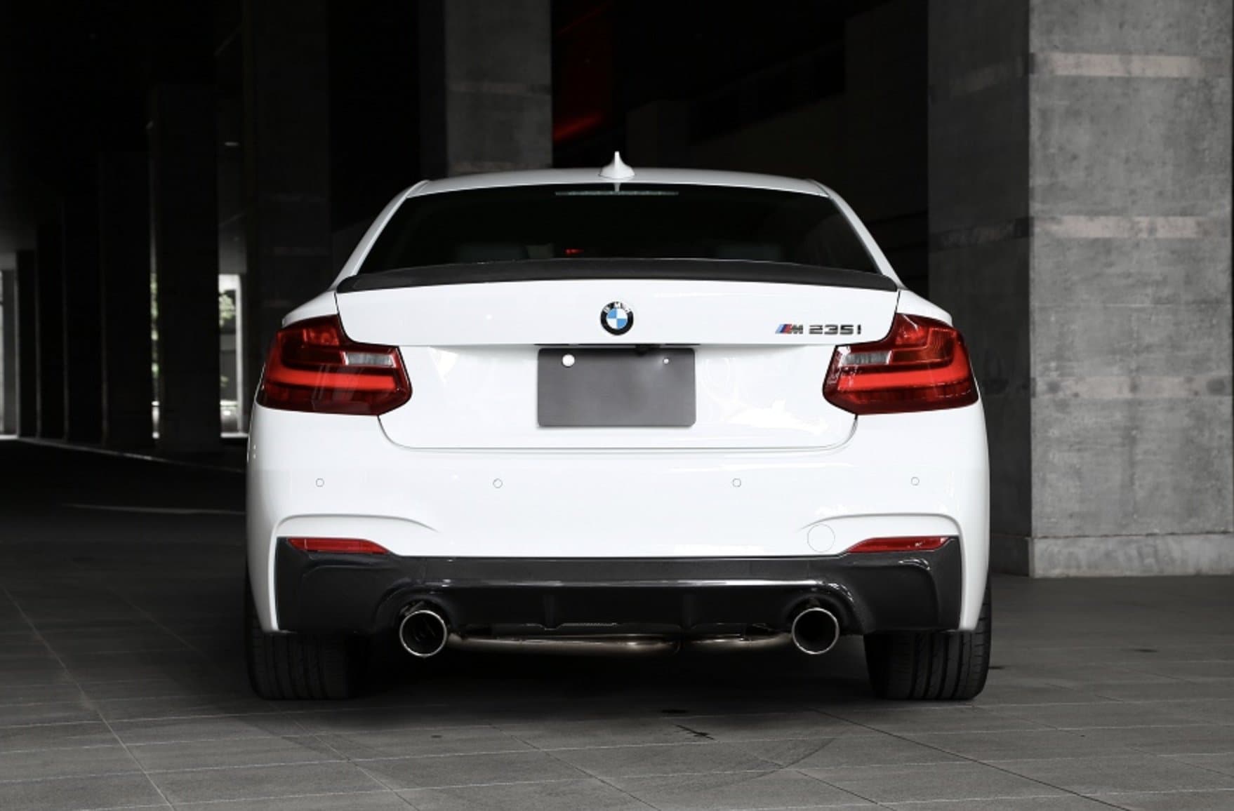 BMW 2 Series (F22/F23) 3D Design Carbon Fibre Diffuser - Future Design Rear Diffuser