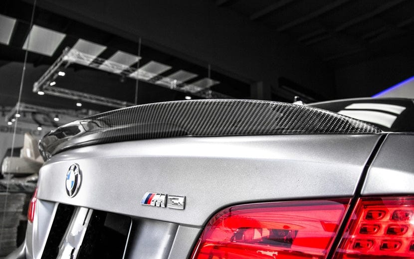 V1 Carbon Fiber Rear Spoiler - Compatible with BMW 3 Series/M3 (E92/E9