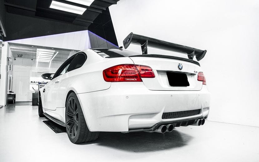 BMW M3 E92用トラックシリーズカーボンファイバーリアウイングスポイラー