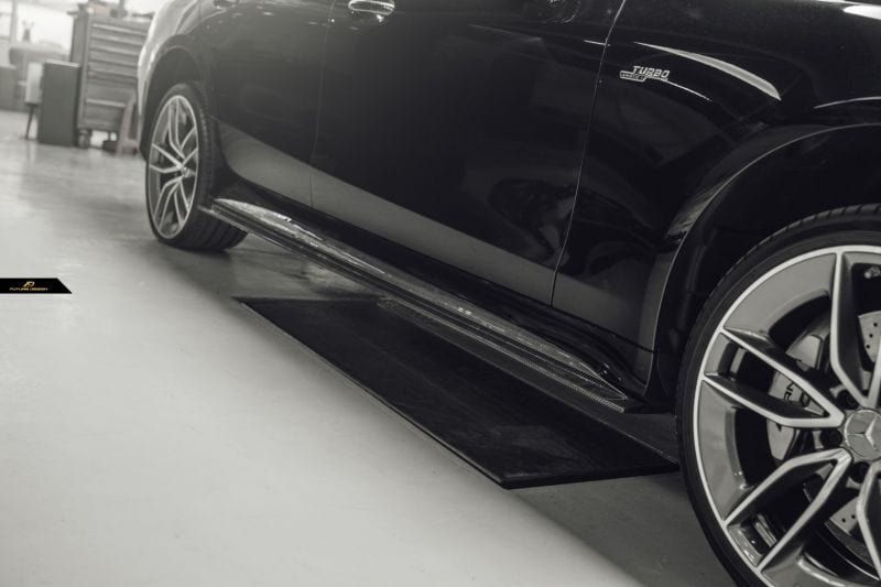 Mercedes Benz CLS-Class/CLS53 (W257/C257) Future Design GT-2 Carbon Fibre Side Skirts - Future Design Side Skirts