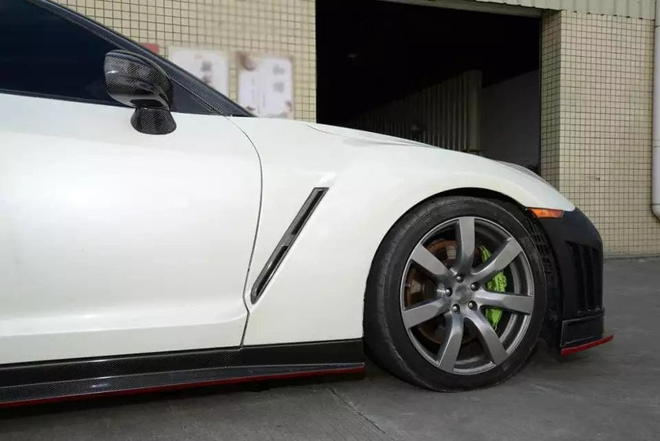 Nissan GTR (R35) Pre-Facelift Carbon Fibre Mirror Replacements - Twenty Two Tuning Mirror Covers